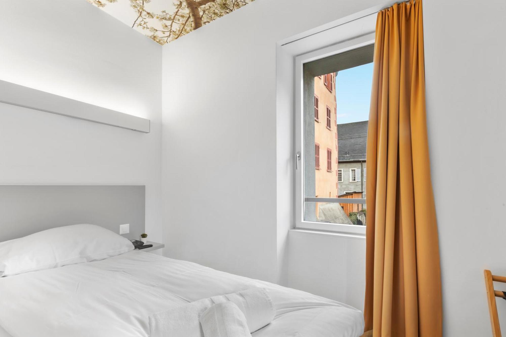 Hotel De La Poste Sierre Buitenkant foto