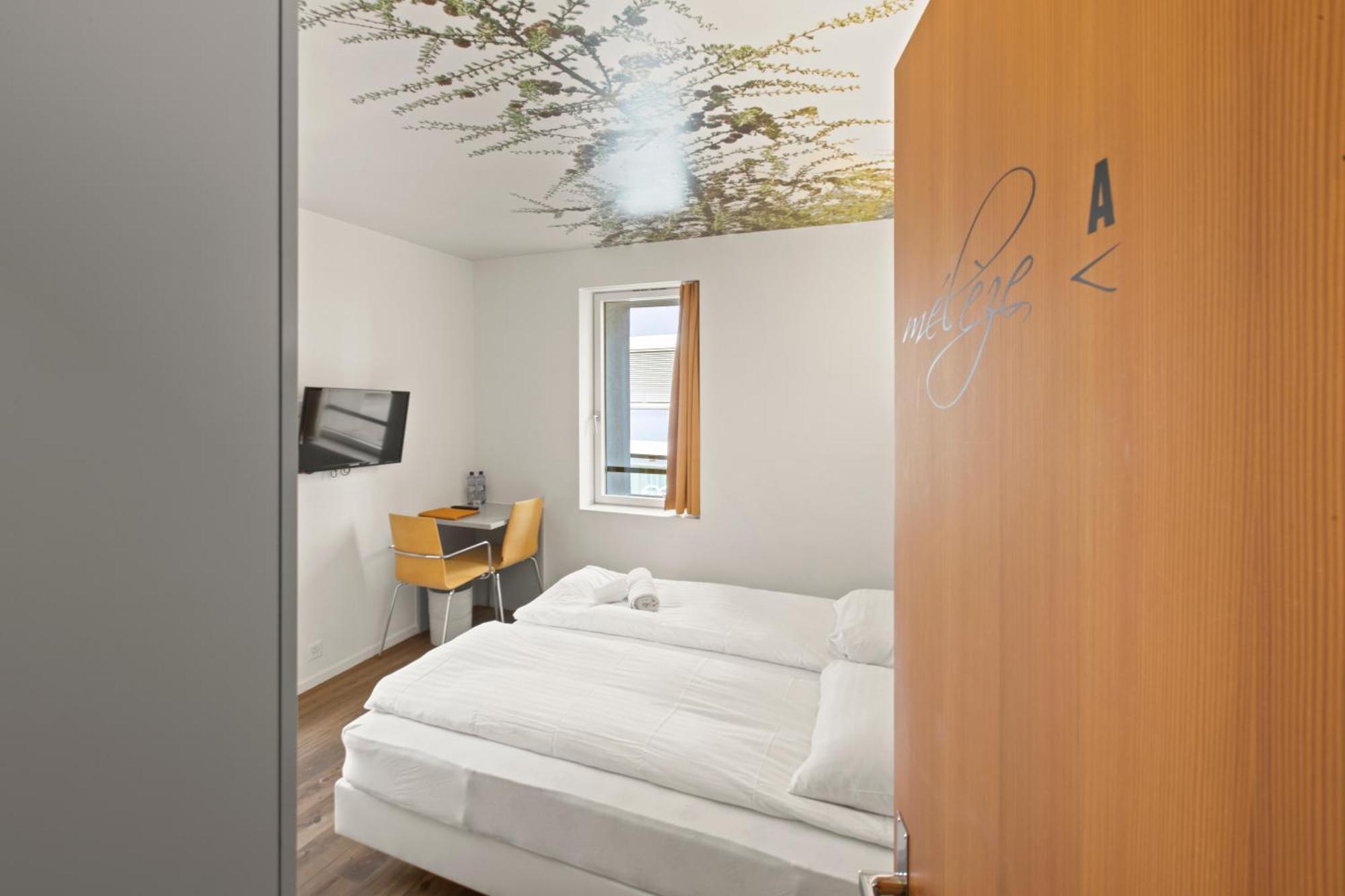 Hotel De La Poste Sierre Buitenkant foto