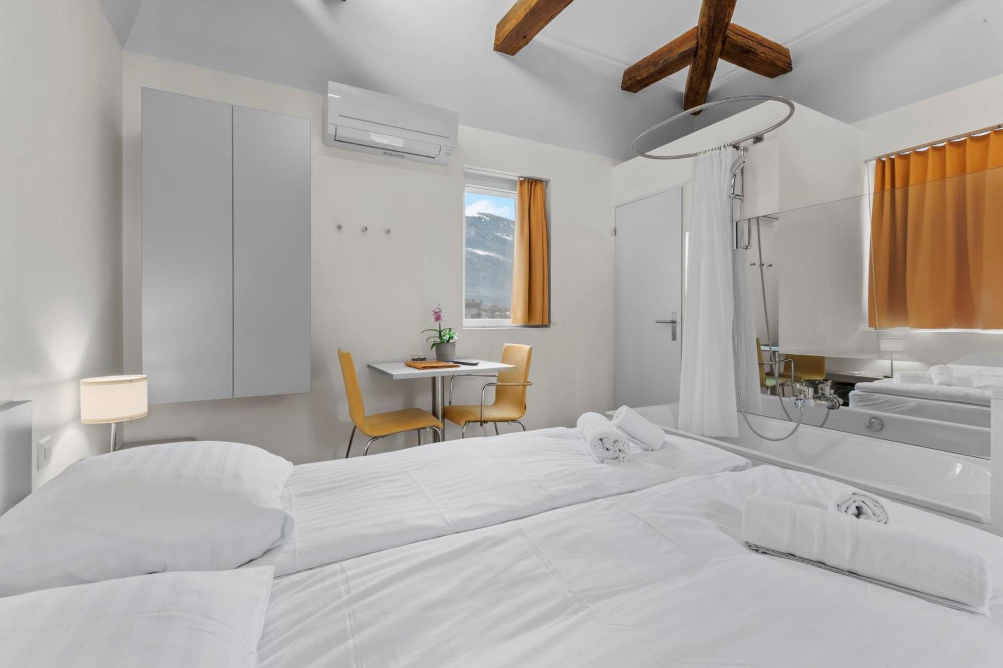 Hotel De La Poste Sierre Buitenkant foto