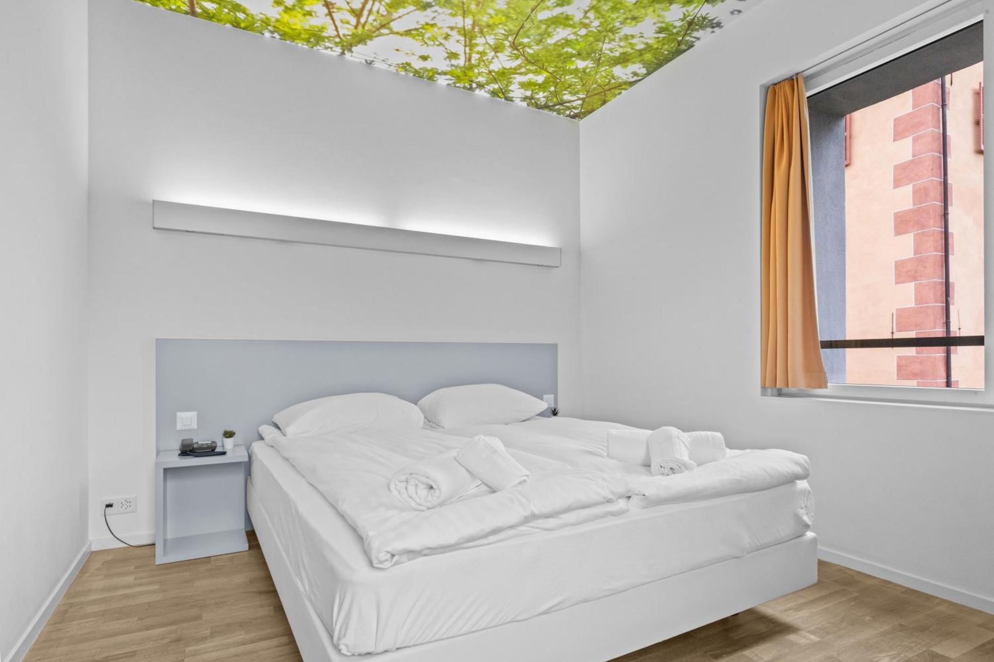Hotel De La Poste Sierre Buitenkant foto